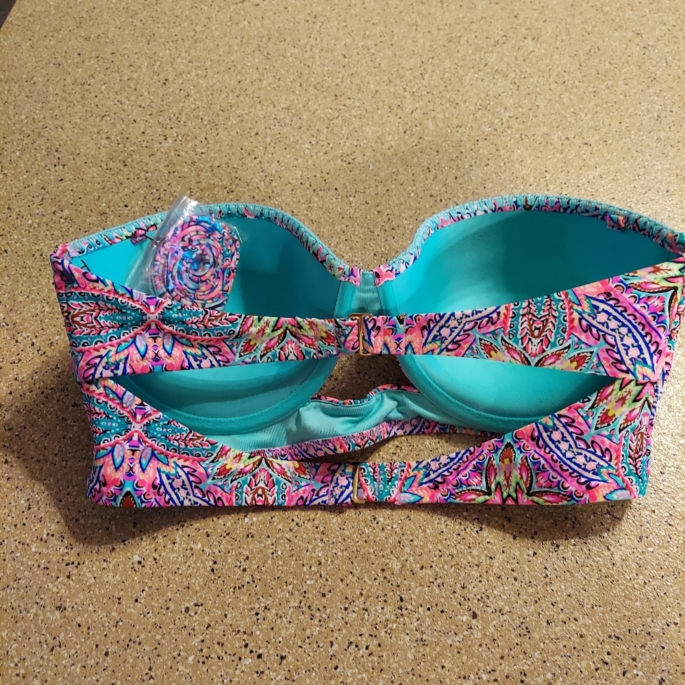 Shade & Shore Strapless Bandeau Bikini Top - Picture 4 of 12